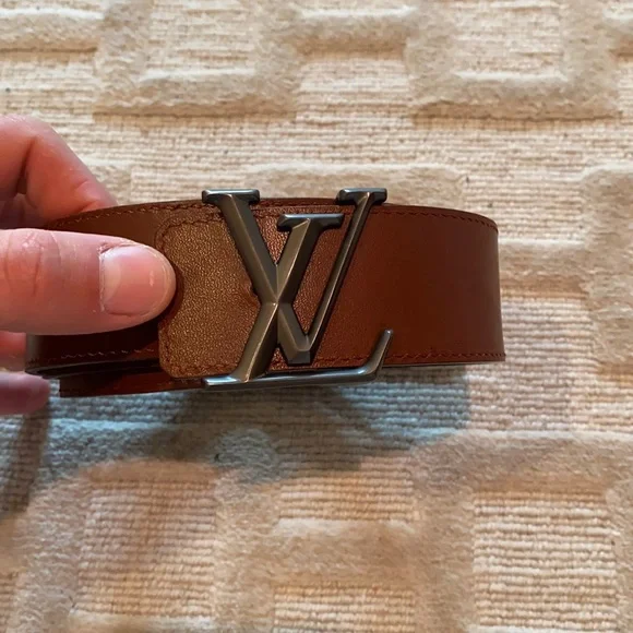 Louis Vuitton | Accessories | Louis Vuitton Initiales  display picture 3